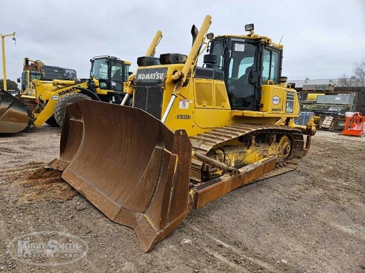 Used Komatsu Bulldozer